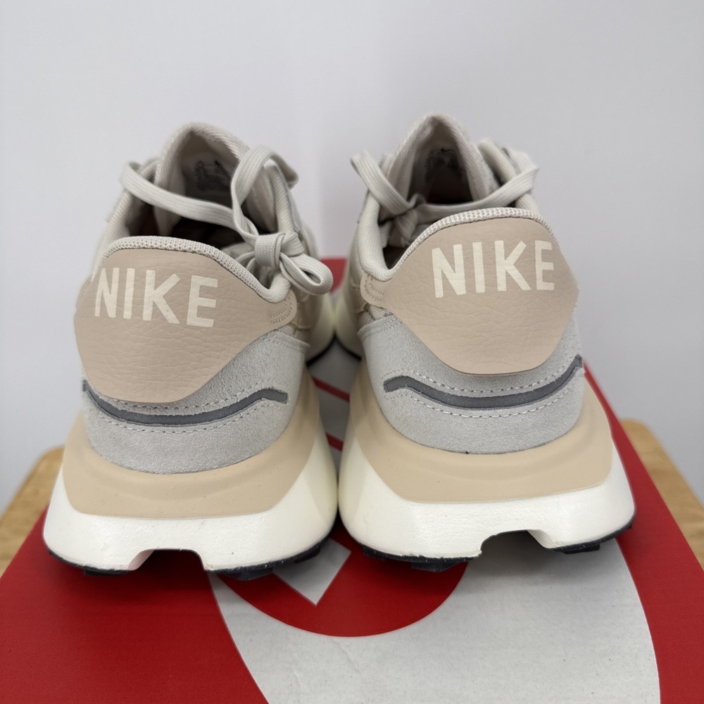 NIB Nike Phoenix Waffle Womens‎ 11.5 Men's 10 Sneakers Beige Neutral FD2196-104 - Picture 3 of 8